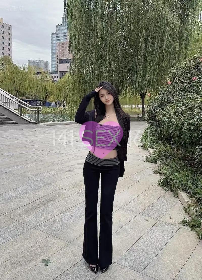 婴儿