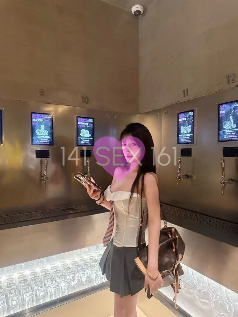 婴儿