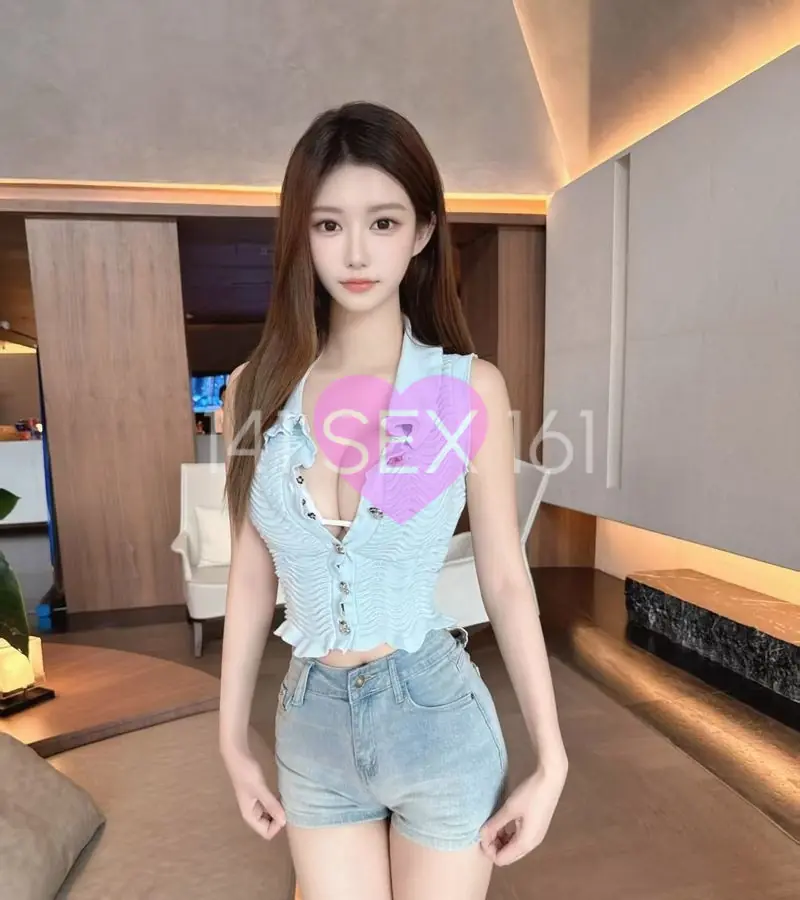 婴儿